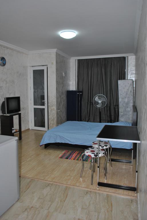 Apartment 8A Batumi Exterior foto